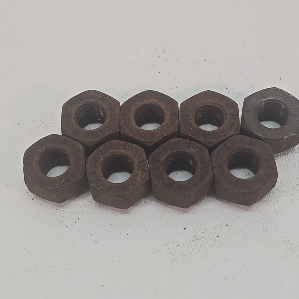Set of 8PCS Wheel Lug Nuts Fits 9/16-18 X 3-17/32 Wheel Stud